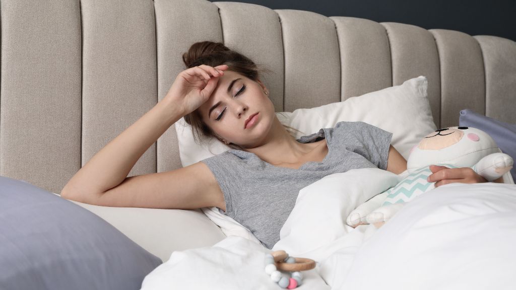 Một số mẹ cần chuyên gia tư vấn cho con bú hỗ trợ nếu gặp tình trạng nứt, đau núm vú