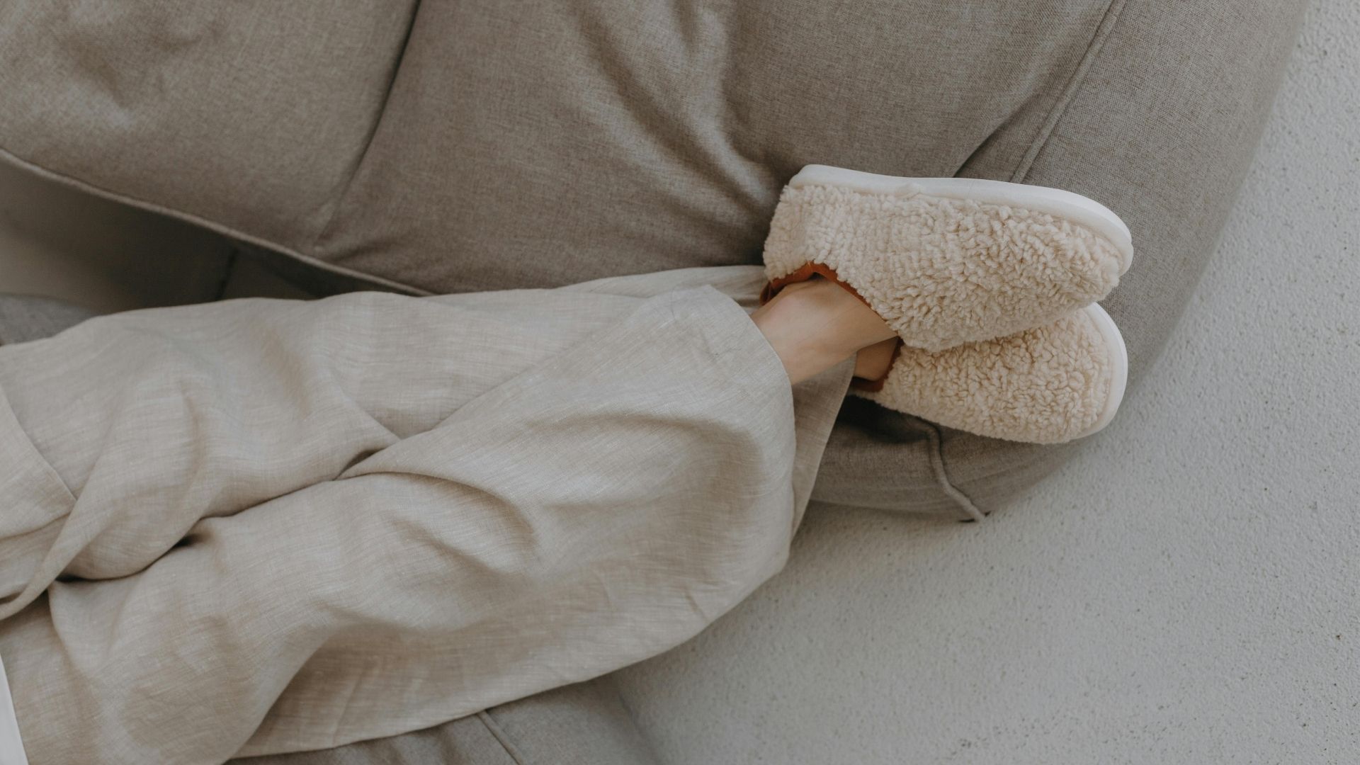 Người bệnh bị chấn thương gân kheo cần nghỉ ngơi đủ