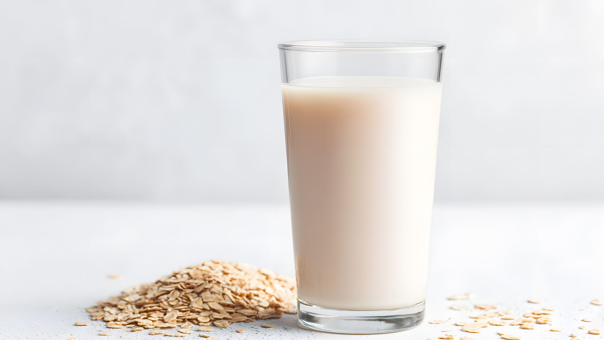 Mẹ không nên kết hợp yến mạch với sữa bò để phòng ngừa dị ứng cho trẻ