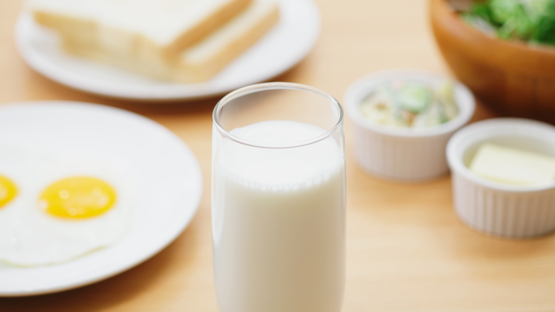 Chất béo chuyển hóa tự nhiên có trong các sản phẩm như sữa đóng vai trò cung cấp năng lượng cho cơ thể