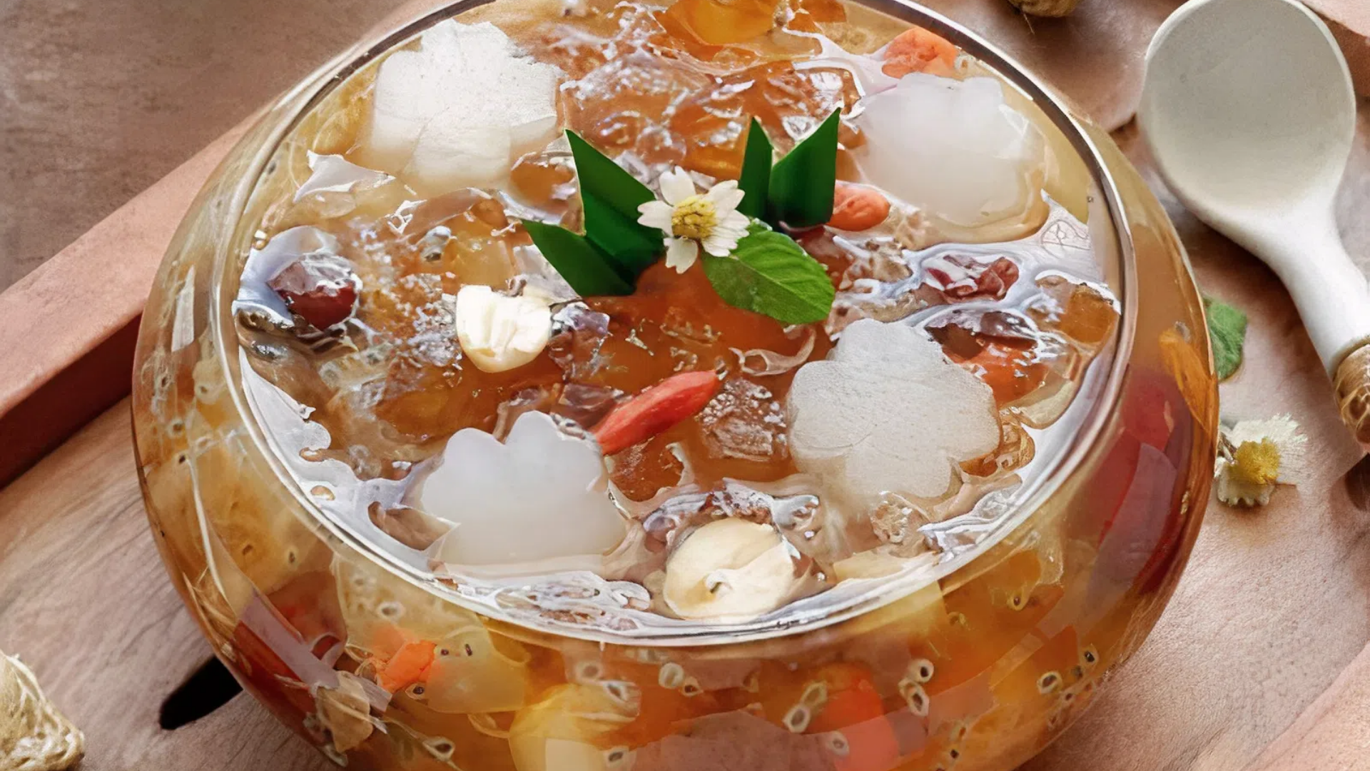 Hiệu quả chè dưỡng nhan phụ thuộc cách nấu và lượng đường sử dụng