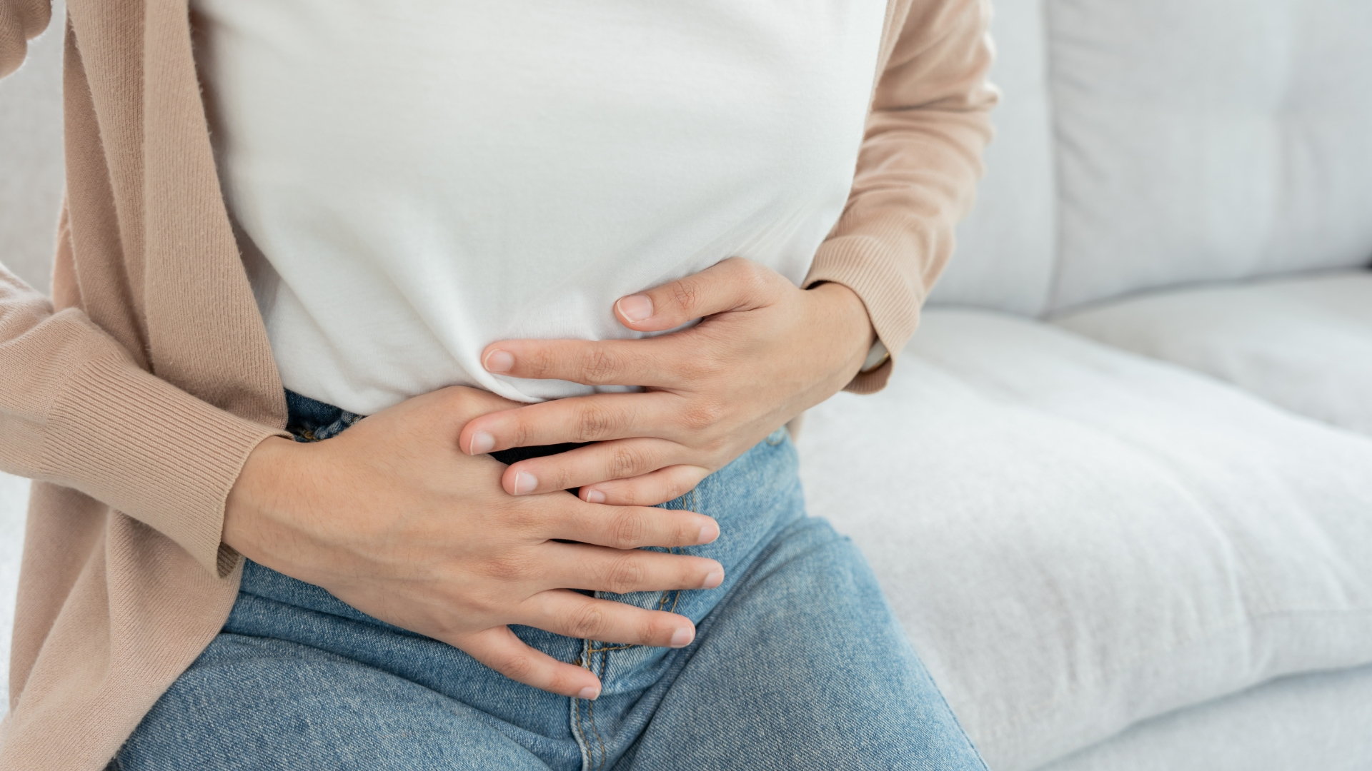 Sau thủ thuật, sẽ có cảm giác hơi tức bụng nhưng nhanh khỏi sau 1 - 2 ngày