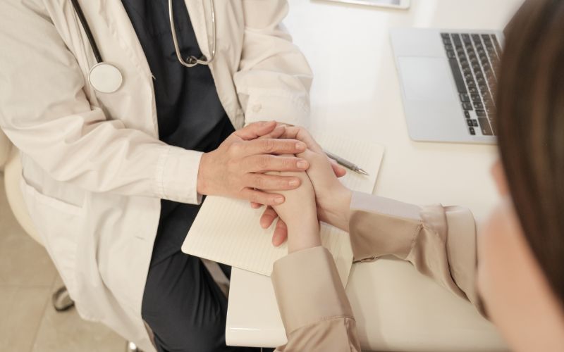 Thụ tinh nhân tạo là phương pháp hỗ trợ sinh sản ở những vợ chồng khó khăn trong việc mang thai tự nhiên