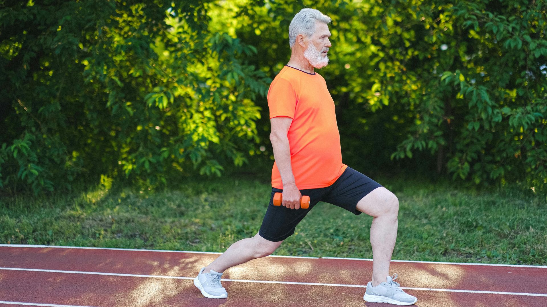 Người có BMI cao nên tập thể dục ít nhất 150 phút mỗi tuần