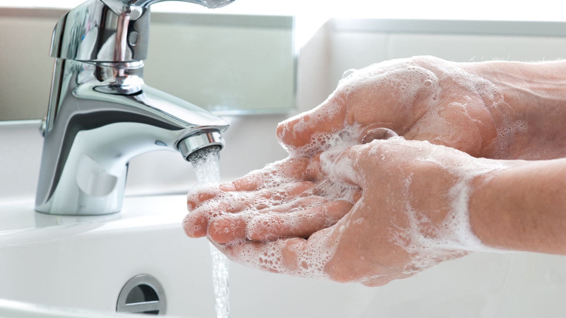 Chích lẹo mắt có đau không? Giải đáp và hướng dẫn chăm sóc 4