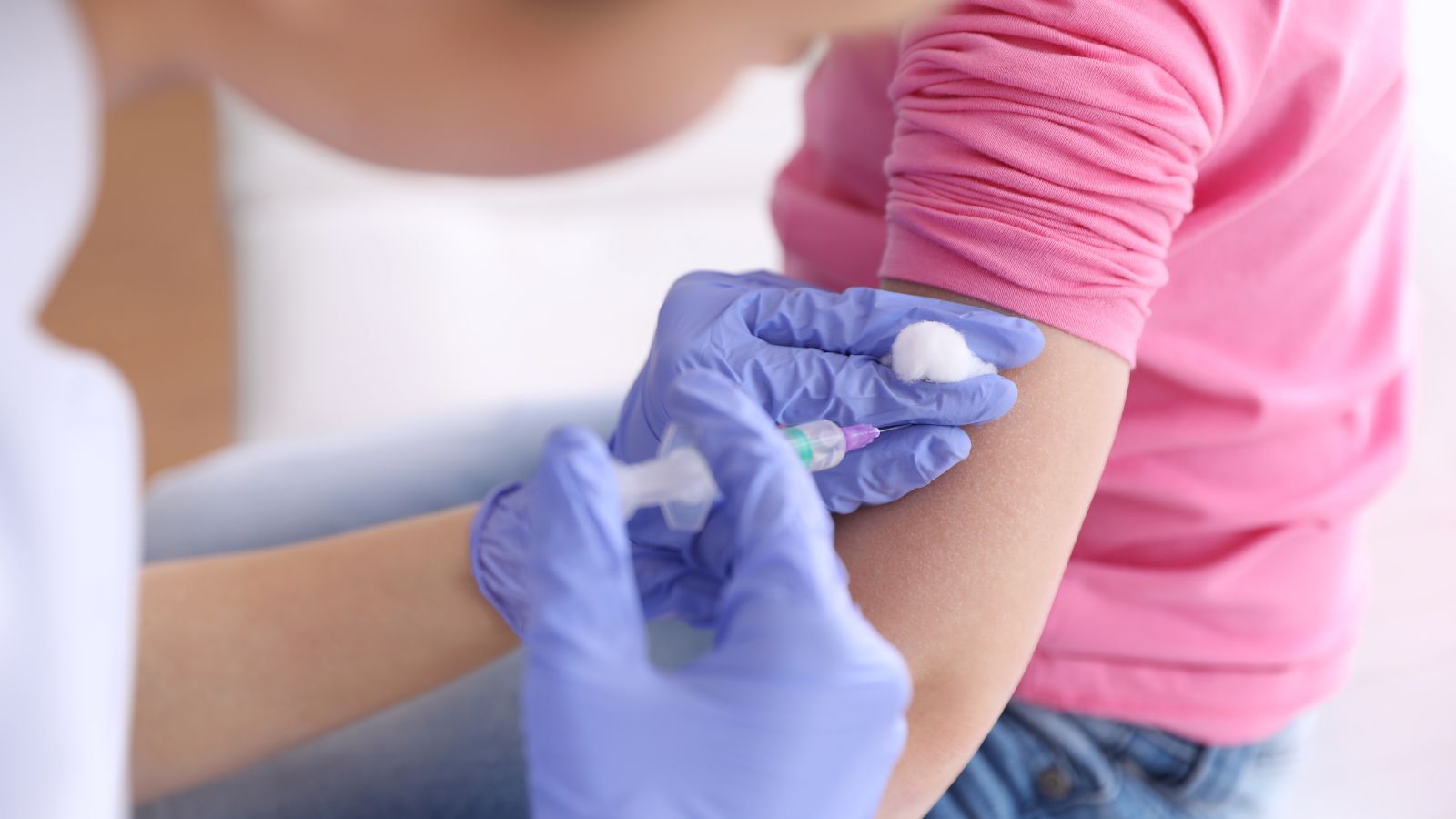 chich-ngua-thuy-dau-o-dau-tphcm-top-dia-diem-tiem-thuy-dau-o-tp-hcm-uy-tin-nhat-5