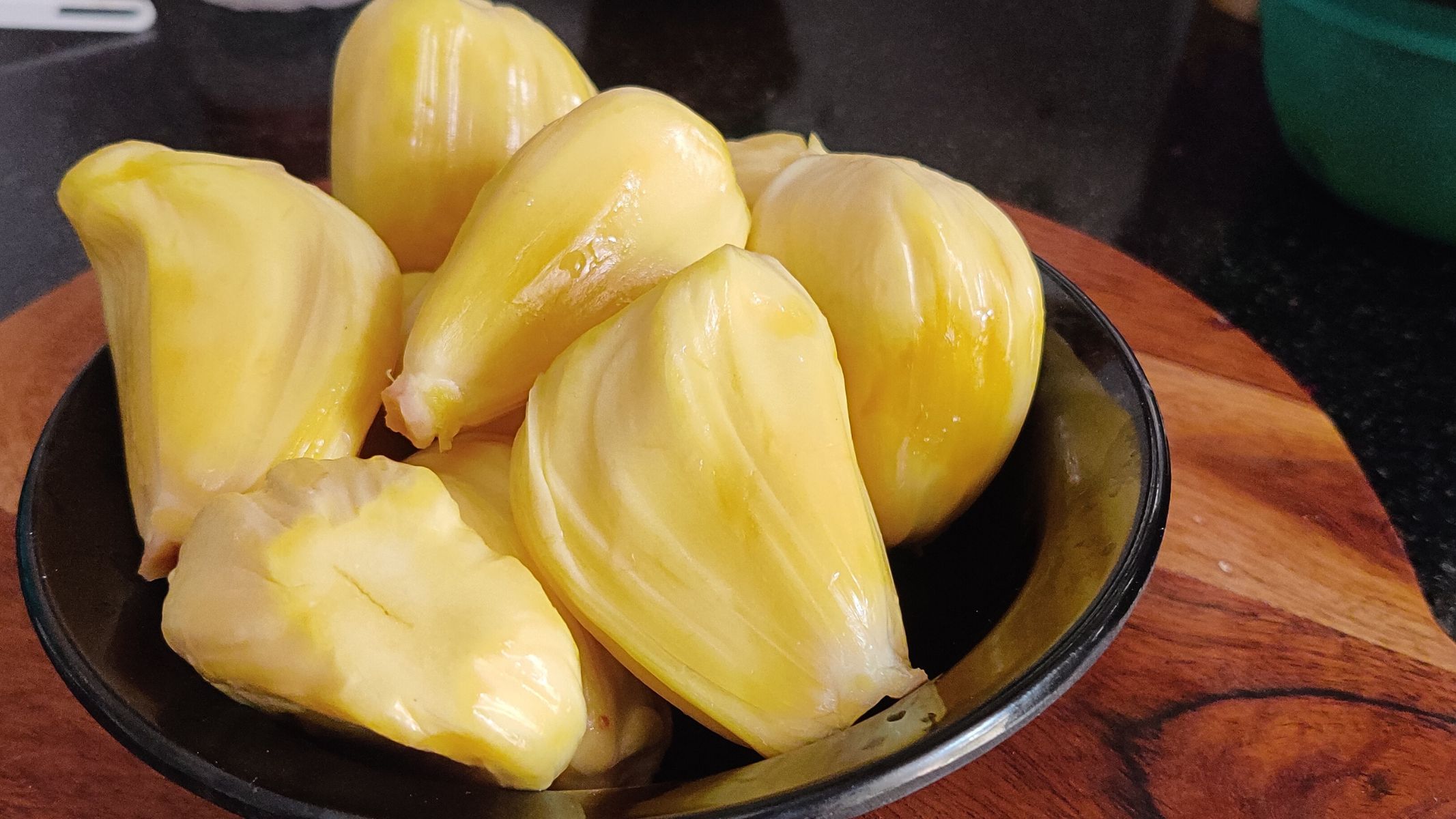 Cho con bú ăn mít được không? Cần lưu ý gì? 3