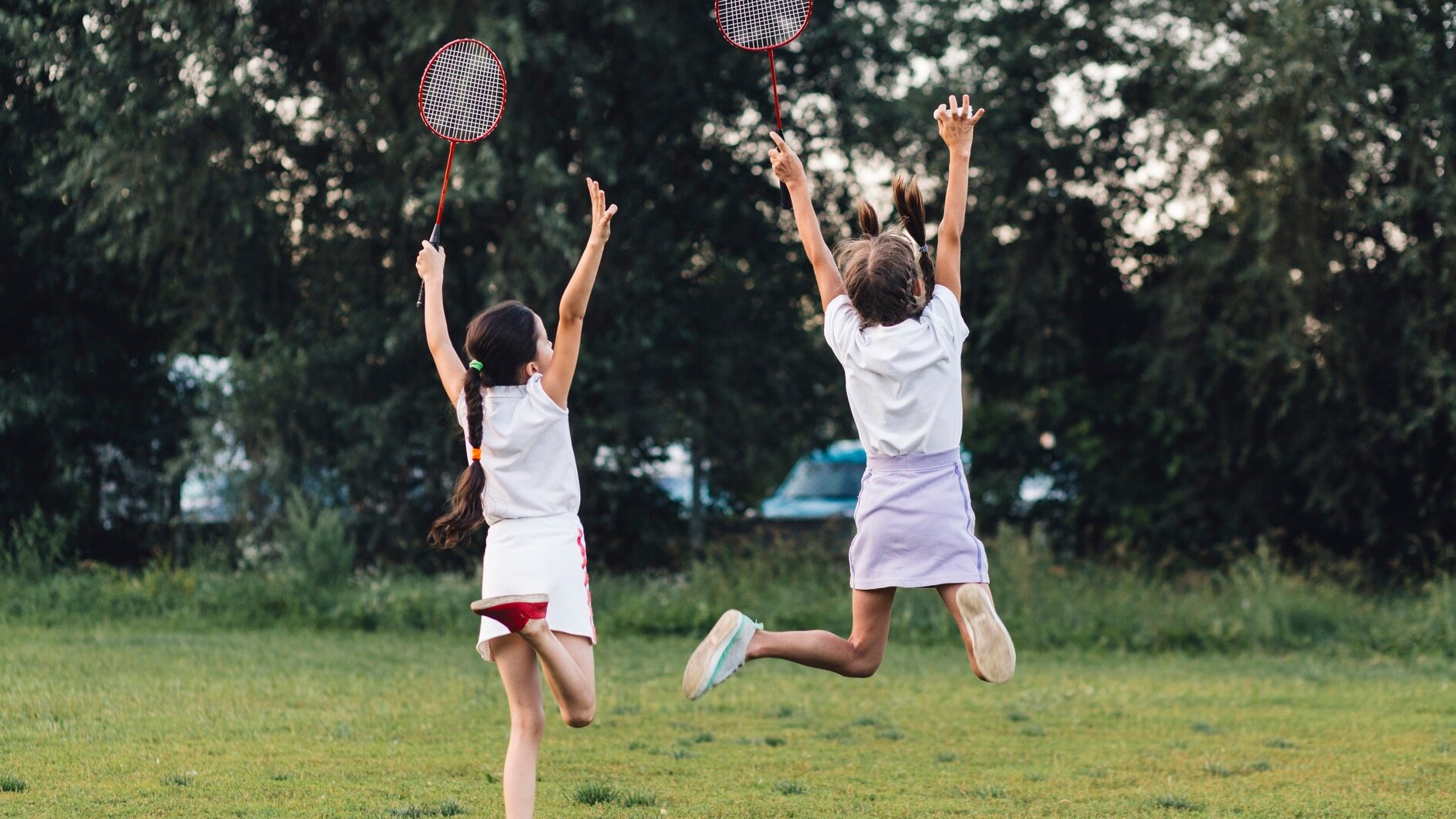 Tác động của cầu lông đối với sự phát triển của xương và cơ