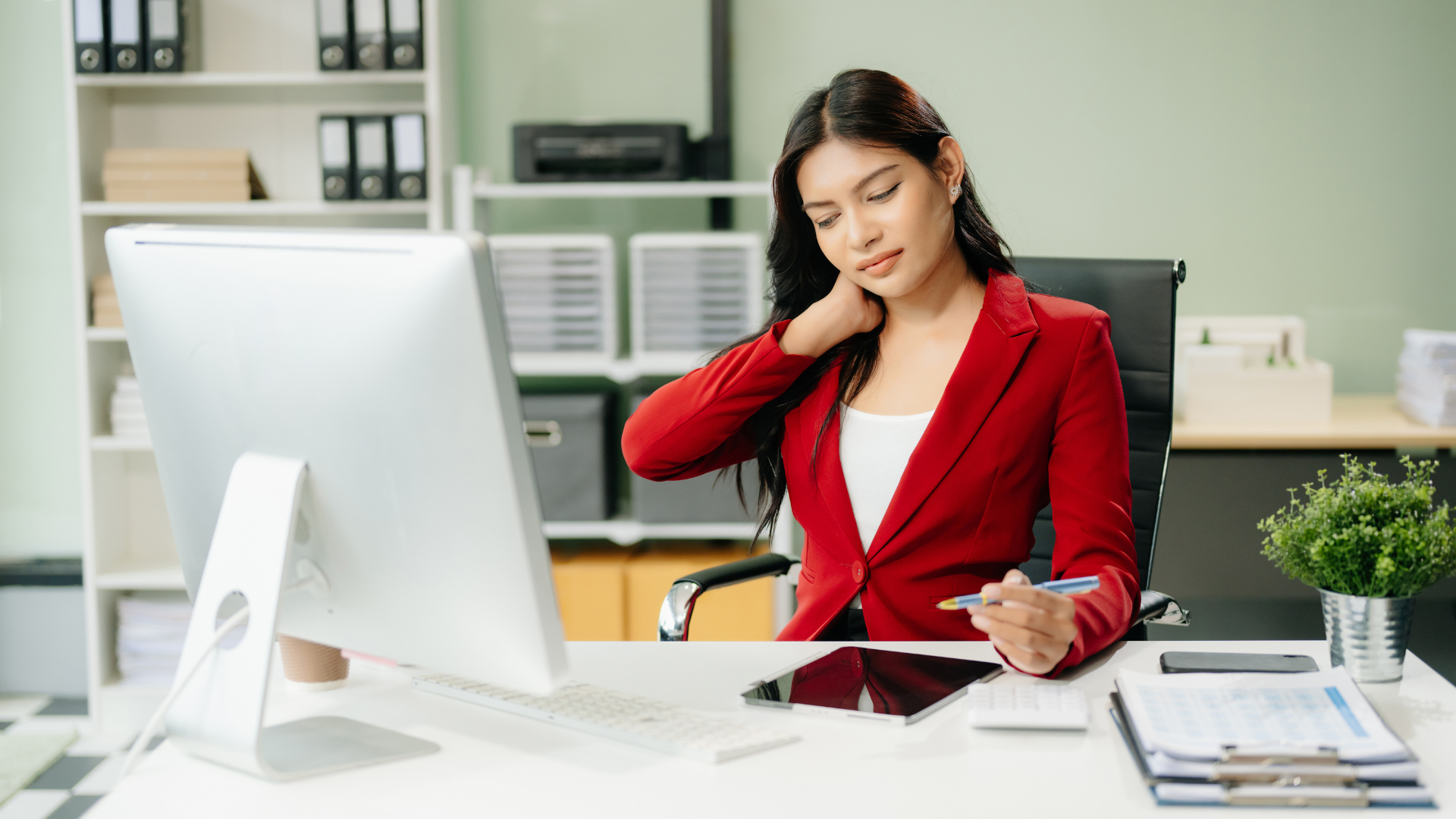 Thiết lập thời gian nghỉ ngơi hợp lý giúp cơ thể phục hồi sau căng thẳng, tránh làm việc quá sức mỗi ngày