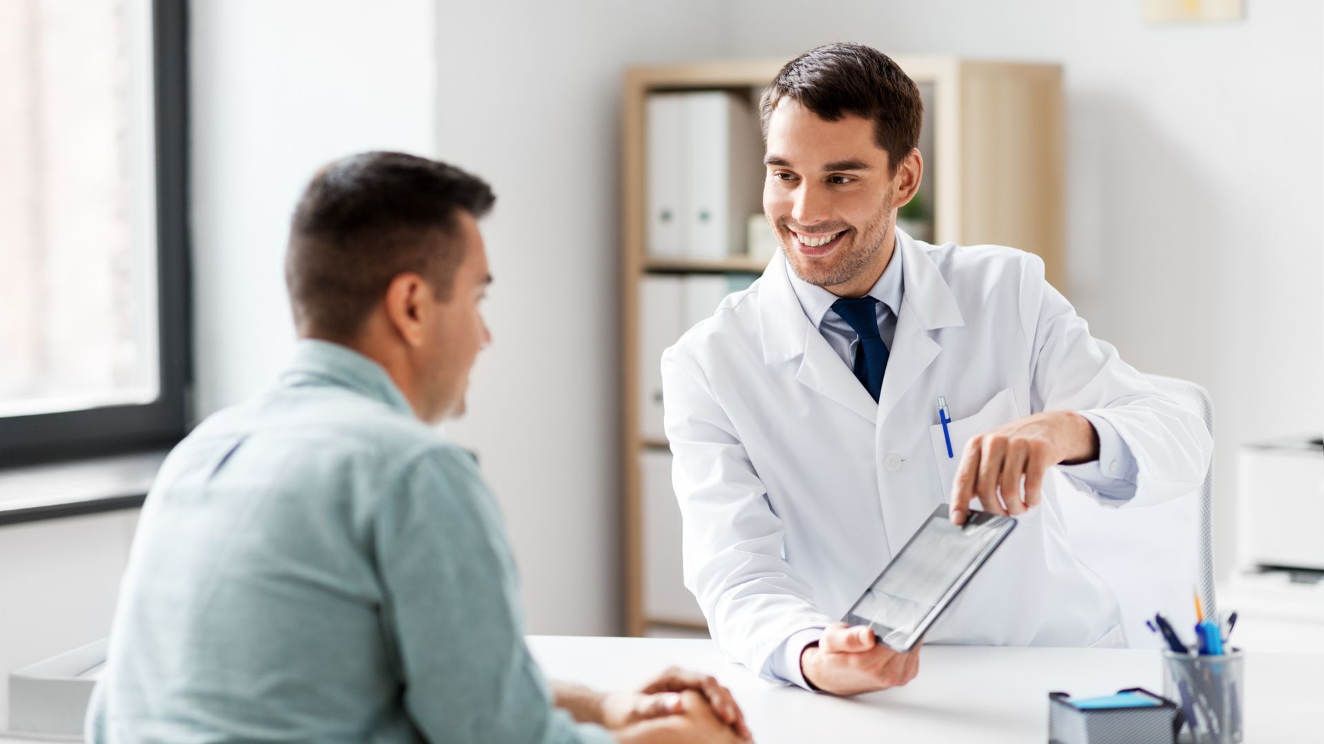 Bác sĩ tư vấn phương pháp điều trị hạt ngọc dương vật