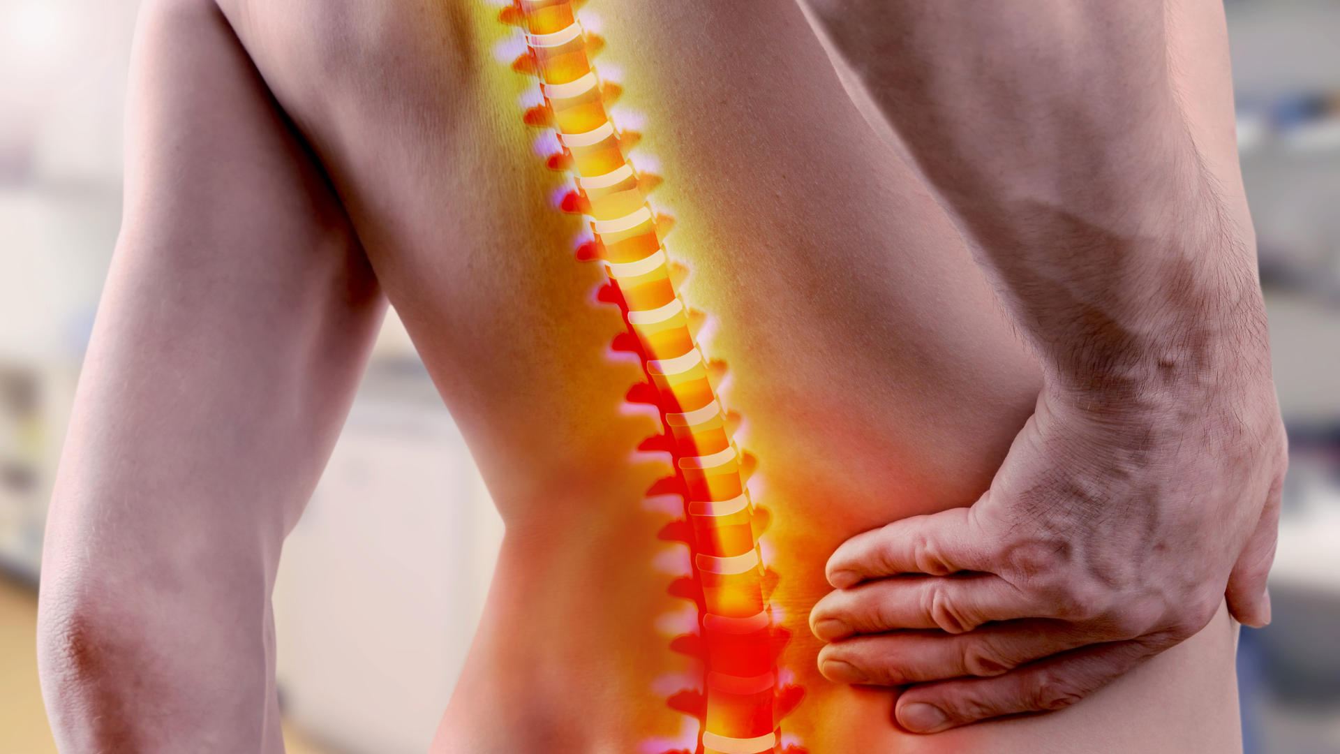 Nhiều người thắc mắc chụp CT cột sống thắt lưng giá bao nhiêu để có thể chuẩn bị chi phí trước khi thực hiện