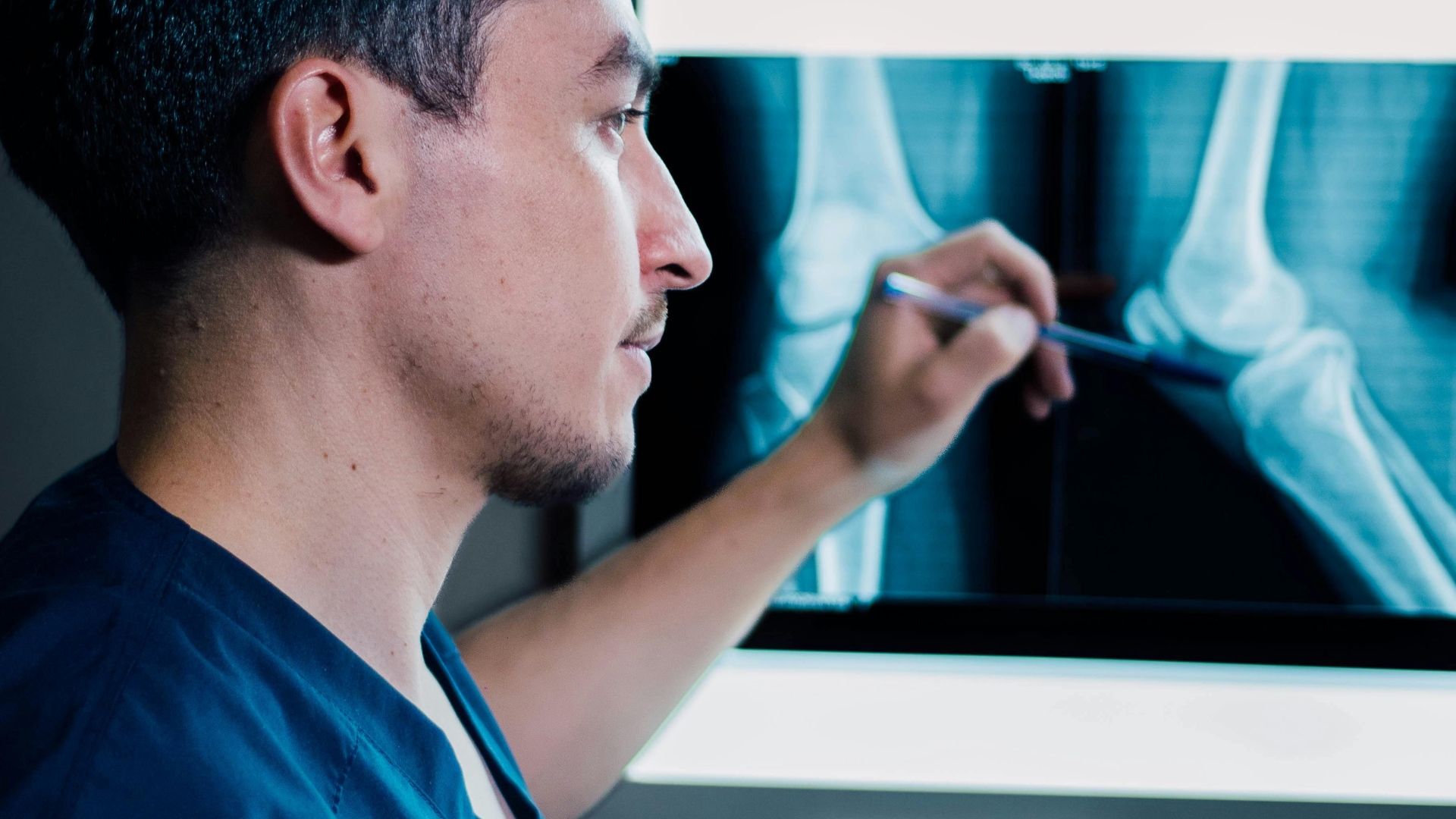 Hình ảnh sau khi chụp sẽ được các bác sĩ phân tích và đánh giá