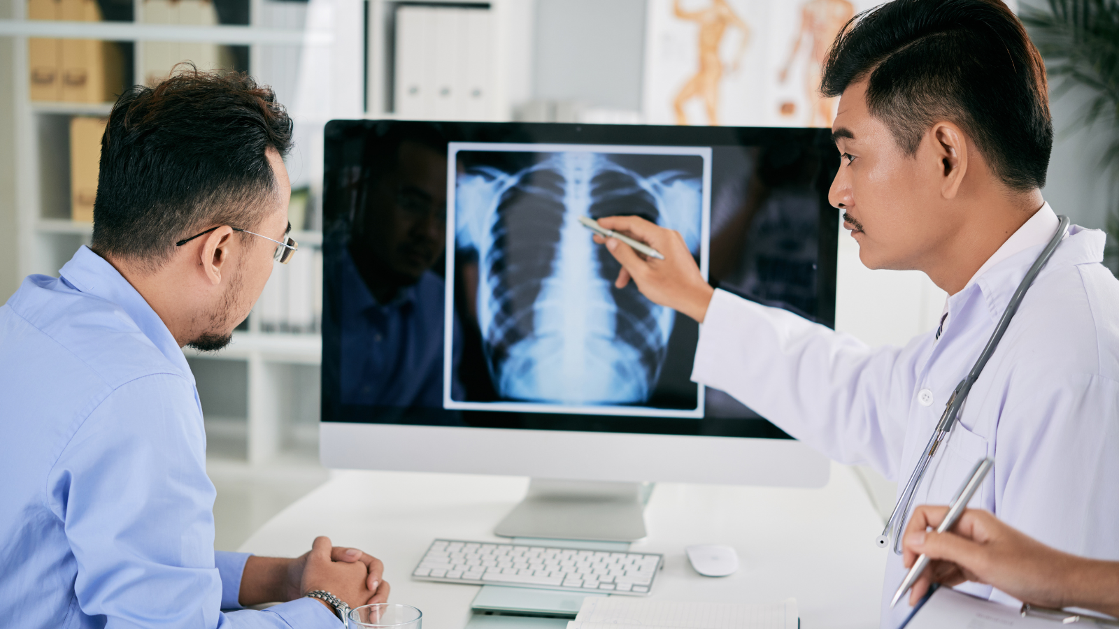 Chụp X-quang phổi là một trong những phương pháp cơ bản giúp bác sĩ đánh giá tình trạng sức khỏe