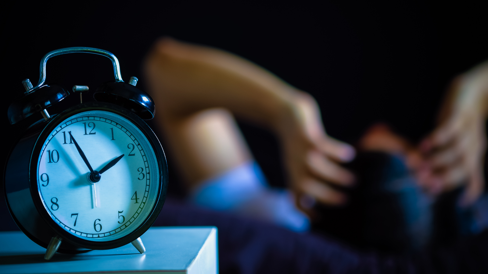 Có nên ăn socola trước khi đi ngủ không?