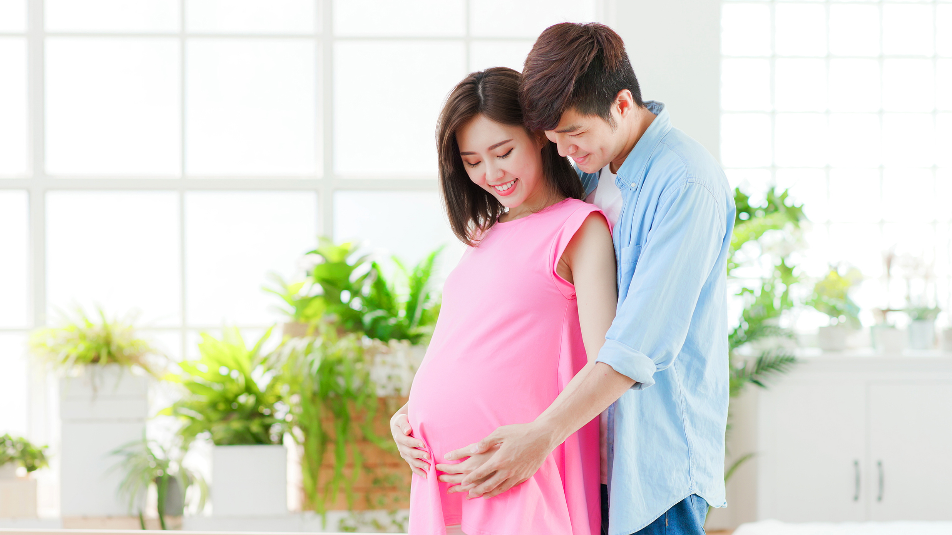 Hỗ trợ hệ tiêu hóa là một trong những lợi ích của giấm táo đối với sức khỏe mẹ bầu
