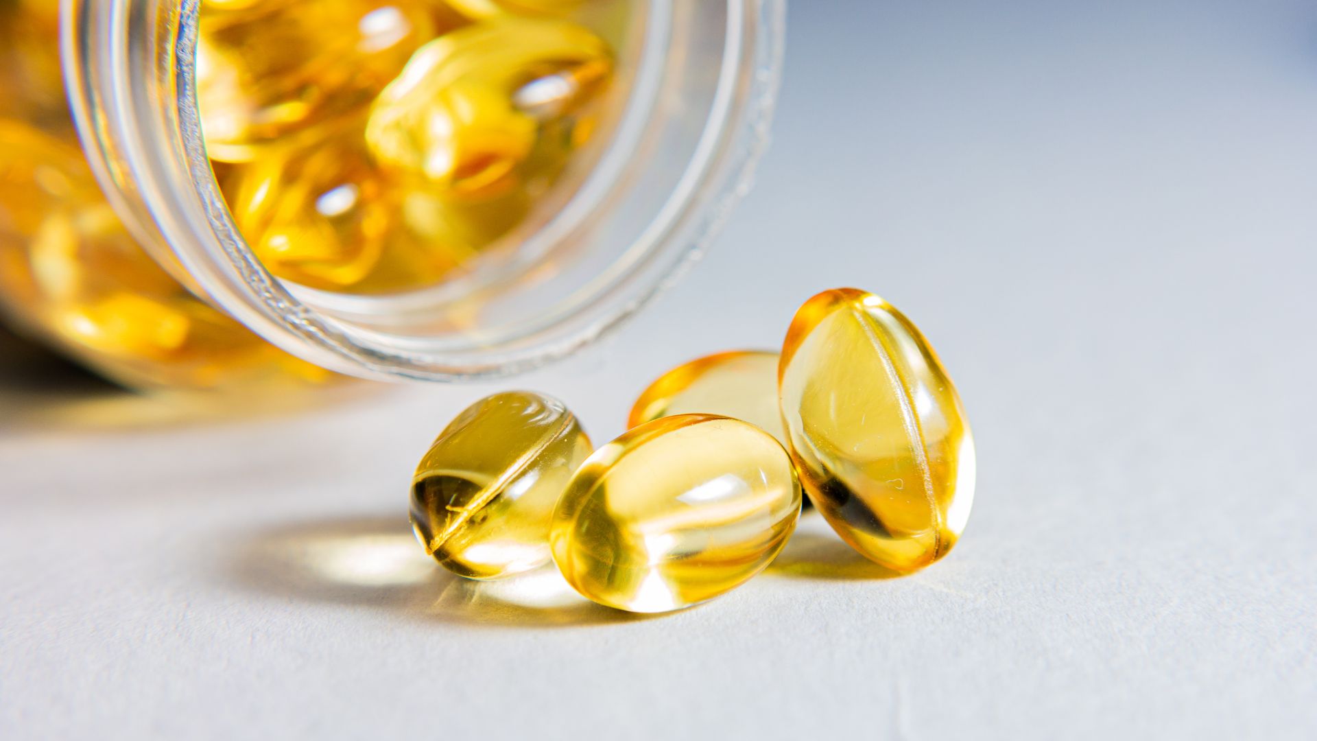 Có nên uống omega-3 liên tục không là nỗi băn khoăn của nhiều độc giả