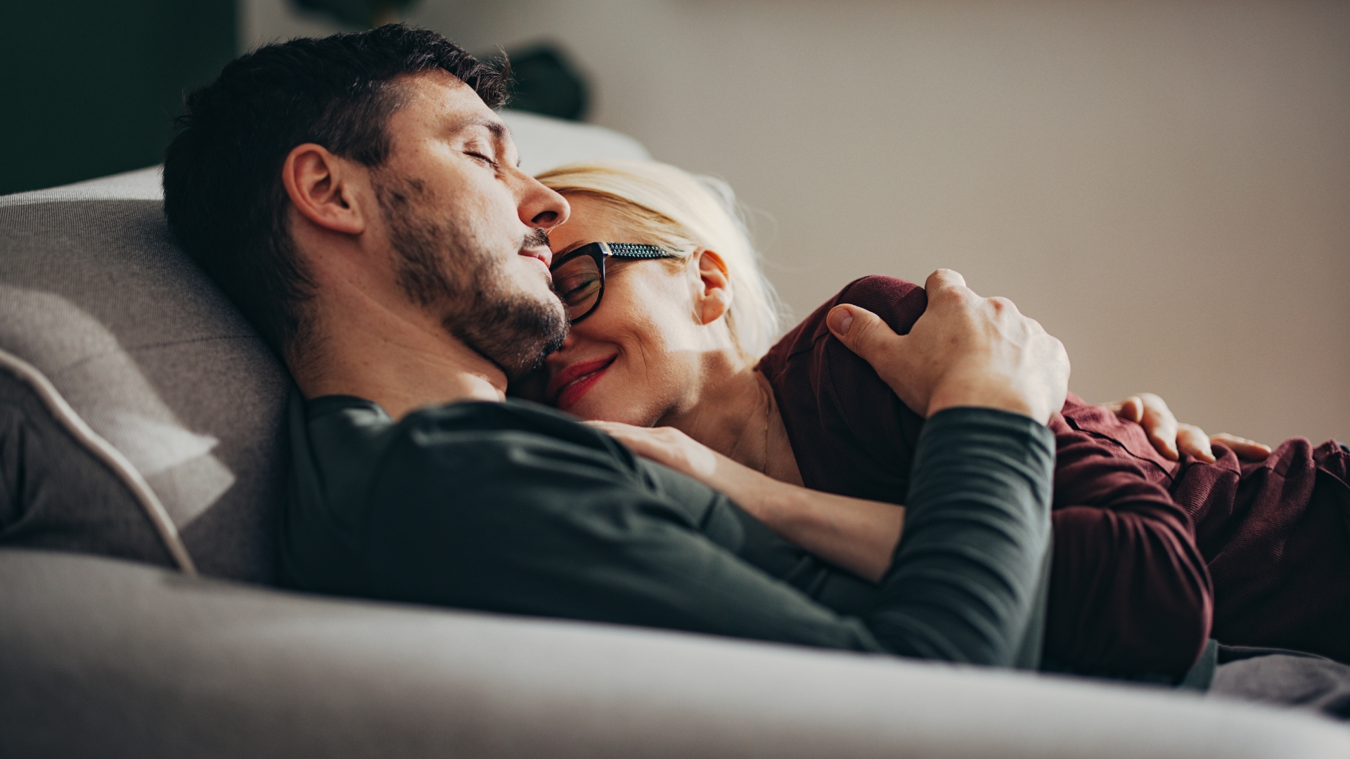 Cọ xát bên ngoài có thai không? Giải đáp chính xác bạn cần biết 0
