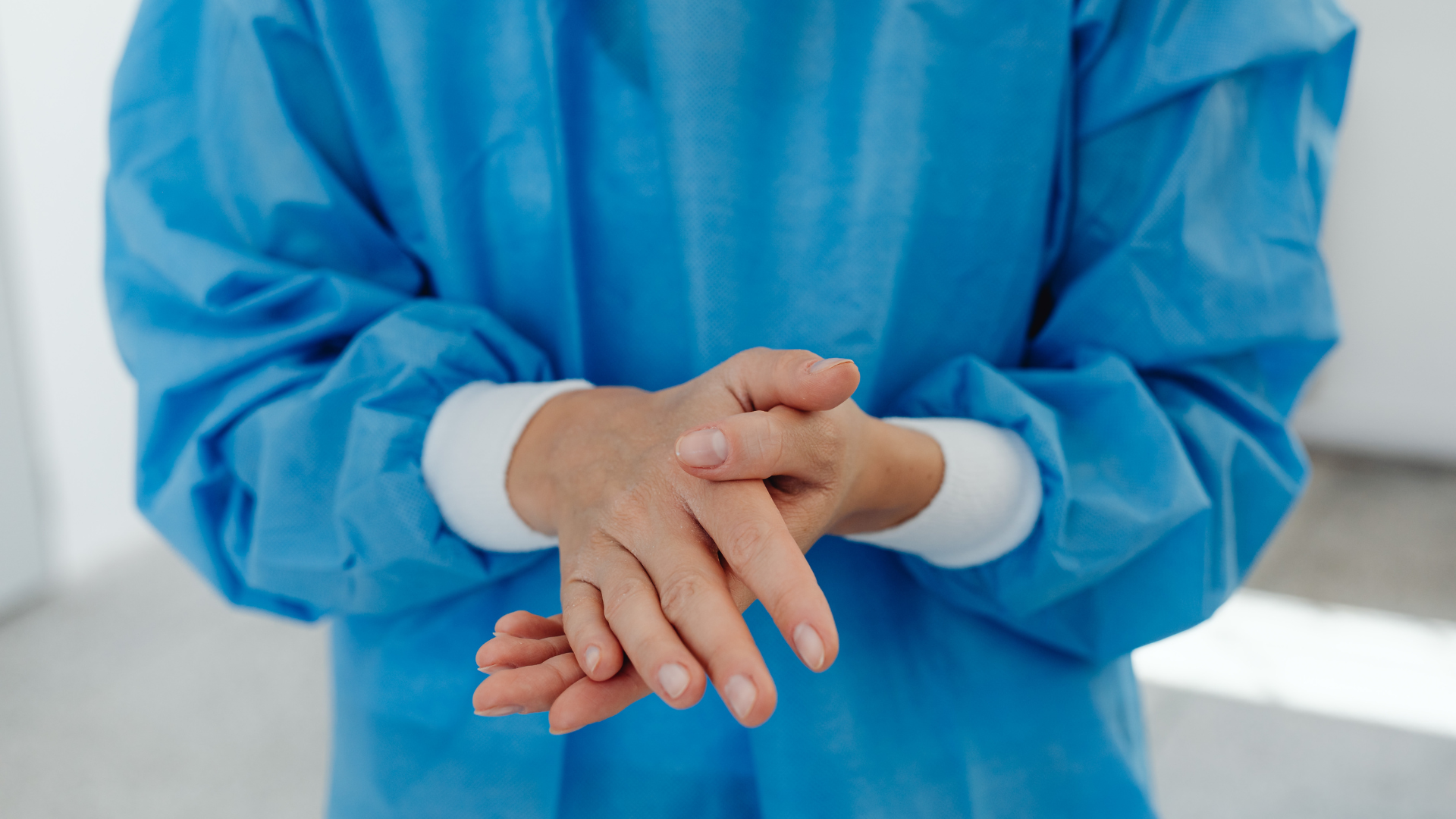 Tùy từng trường hợp, bác sĩ sẽ chỉ định phương pháp điều trị cụ thể