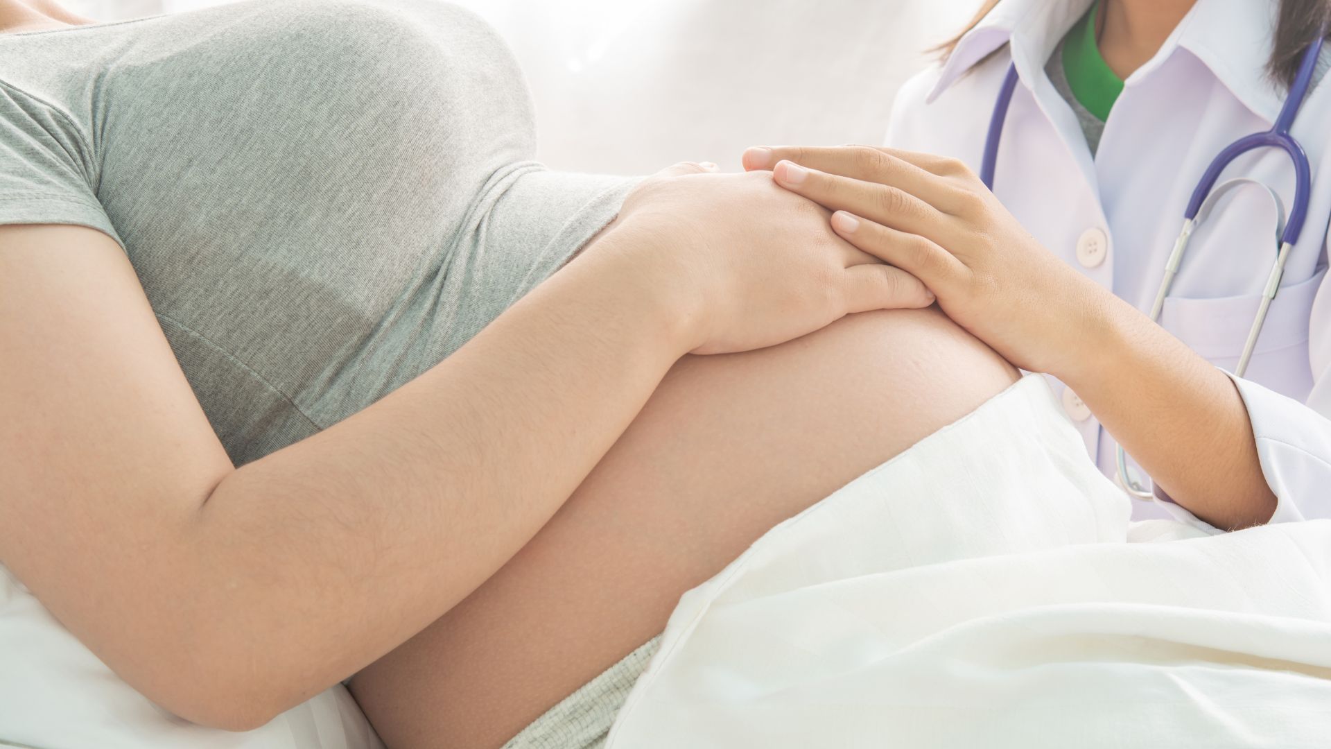 Đa ối gây ảnh hưởng trực tiếp đến sức khoẻ của thai phụ