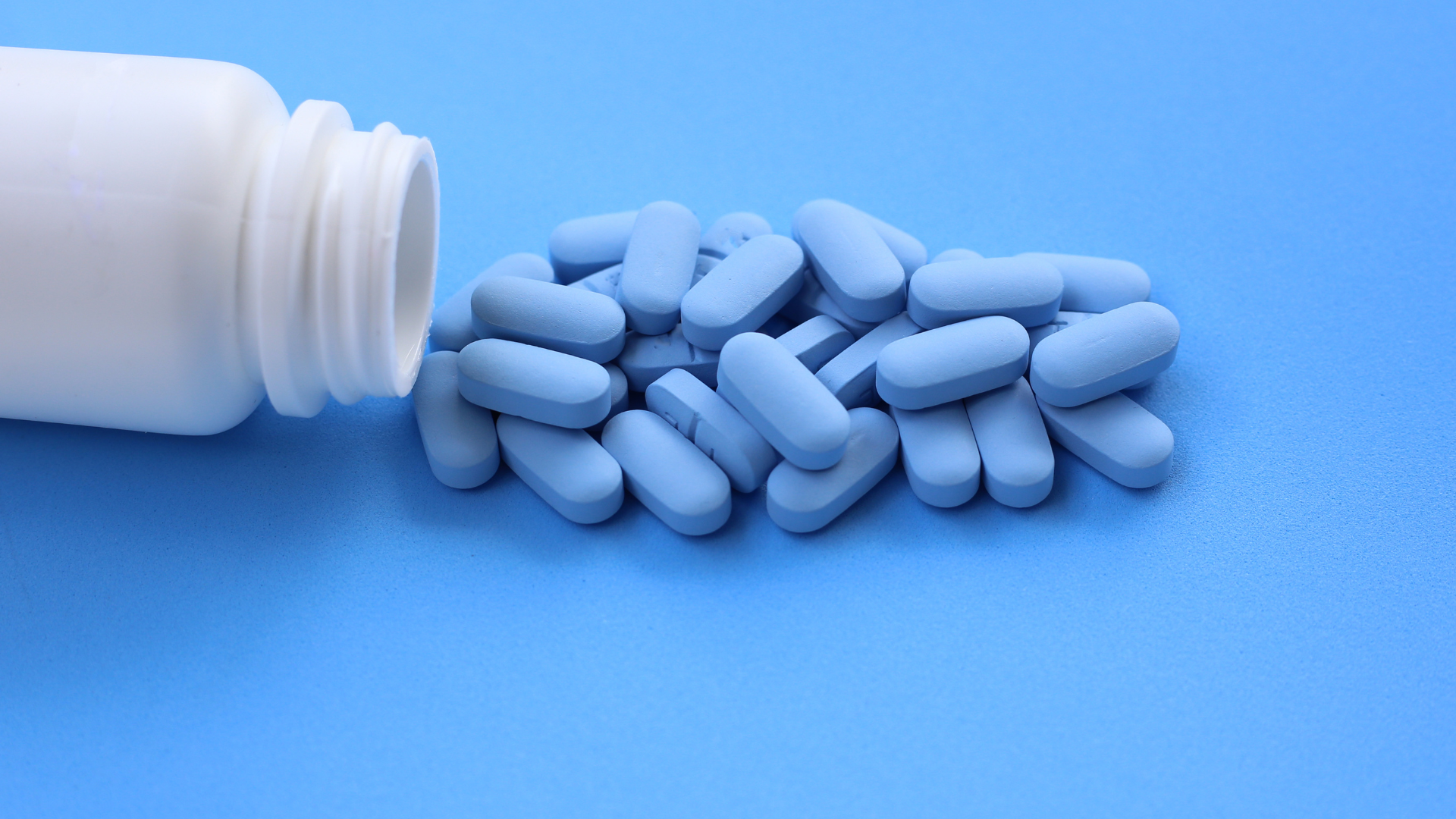 Việc sử dụng thuốc chống phơi nhiễm HIV nên tuân theo hướng dẫn của bác sĩ