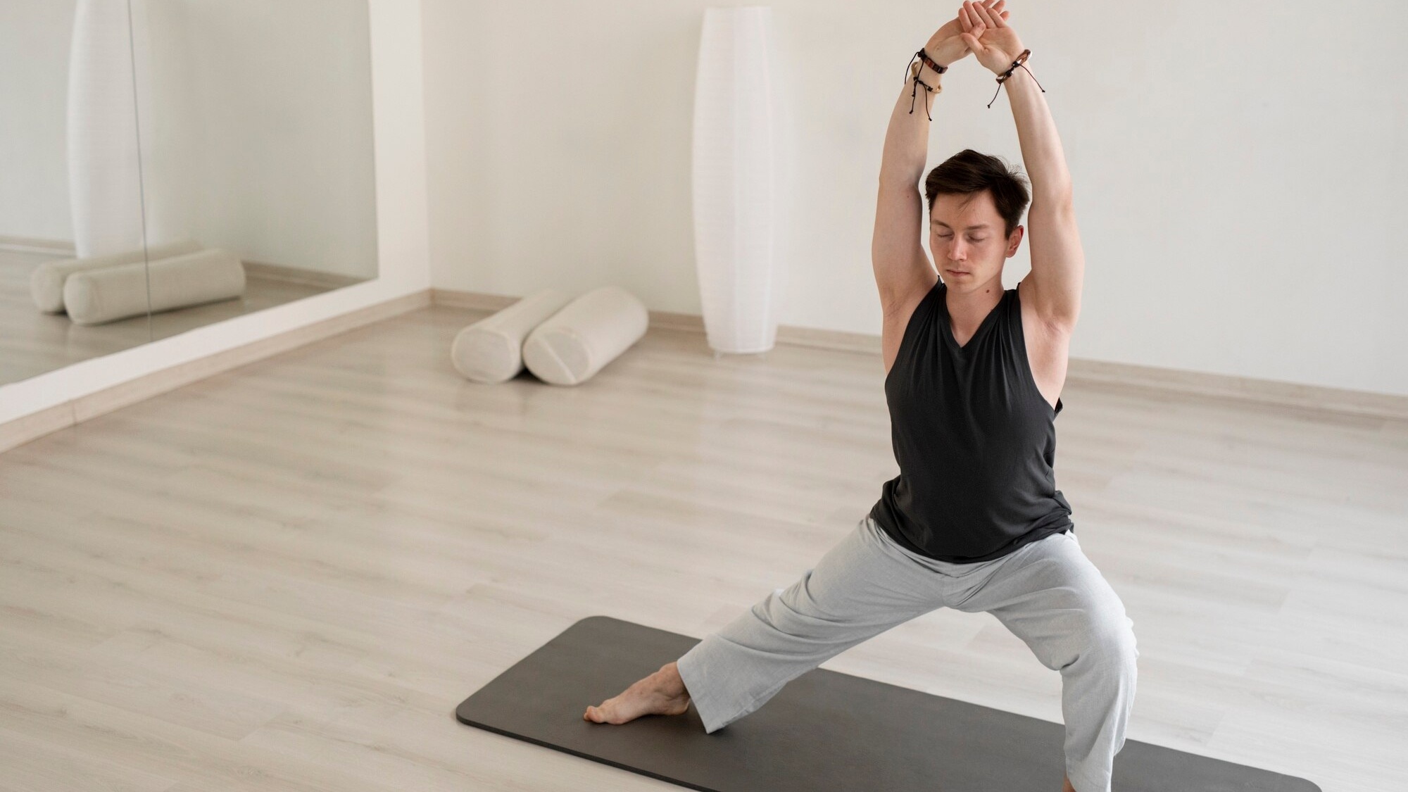 Luyện tập yoga cải thiện rồi loạn tiền đình