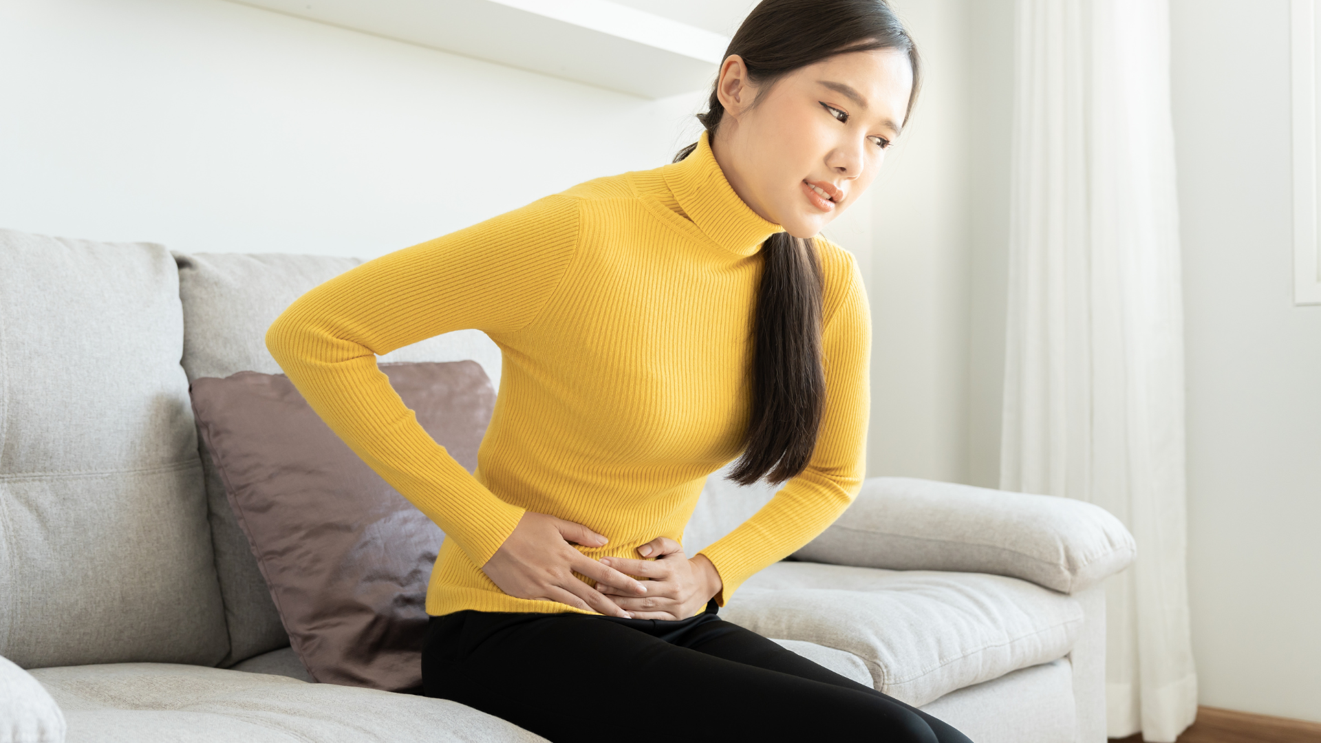 Đau bụng dưới bên phải là triệu chứng khá phổ biến