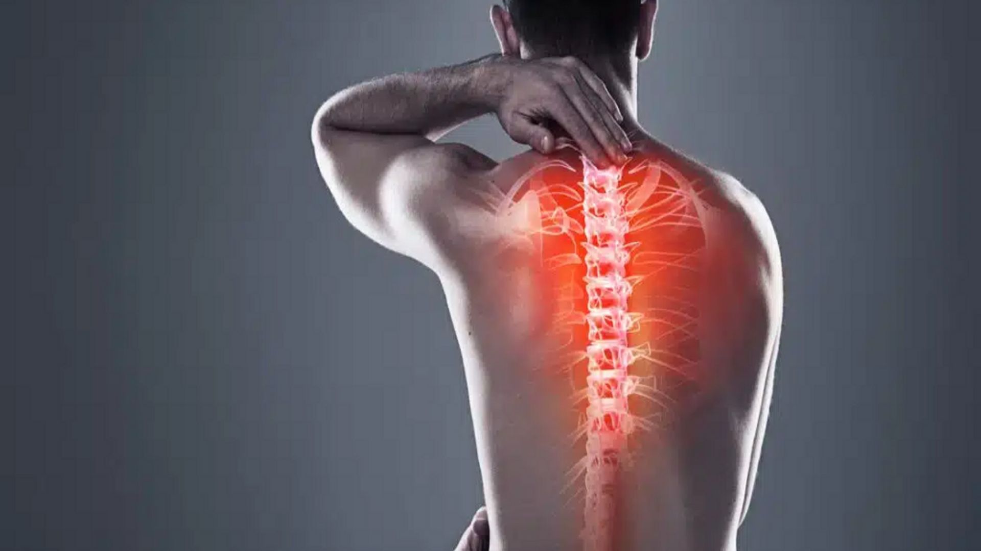 Đau cổ kéo dài nếu không được điều trị có thể dẫn đến thoát vị đĩa đệm nặng hơn