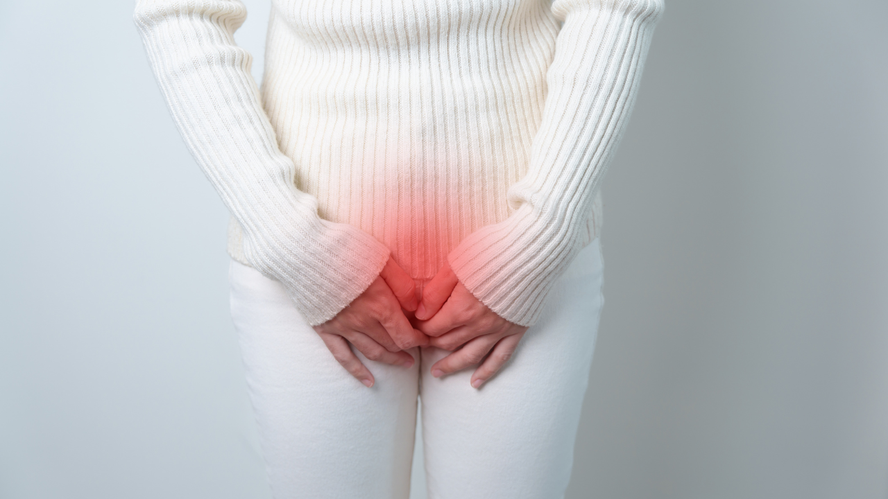 Dấu hiệu sùi mào gà ở cổ tử cung dễ bị nhầm với viêm phụ khoa