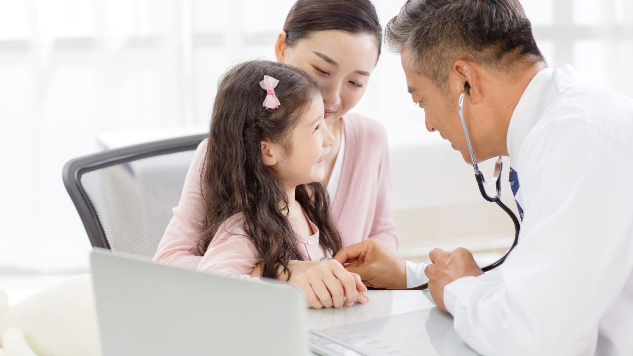 Dấu hiệu sốt virus ở trẻ em và hướng dẫn chăm sóc trẻ mau khỏi 1