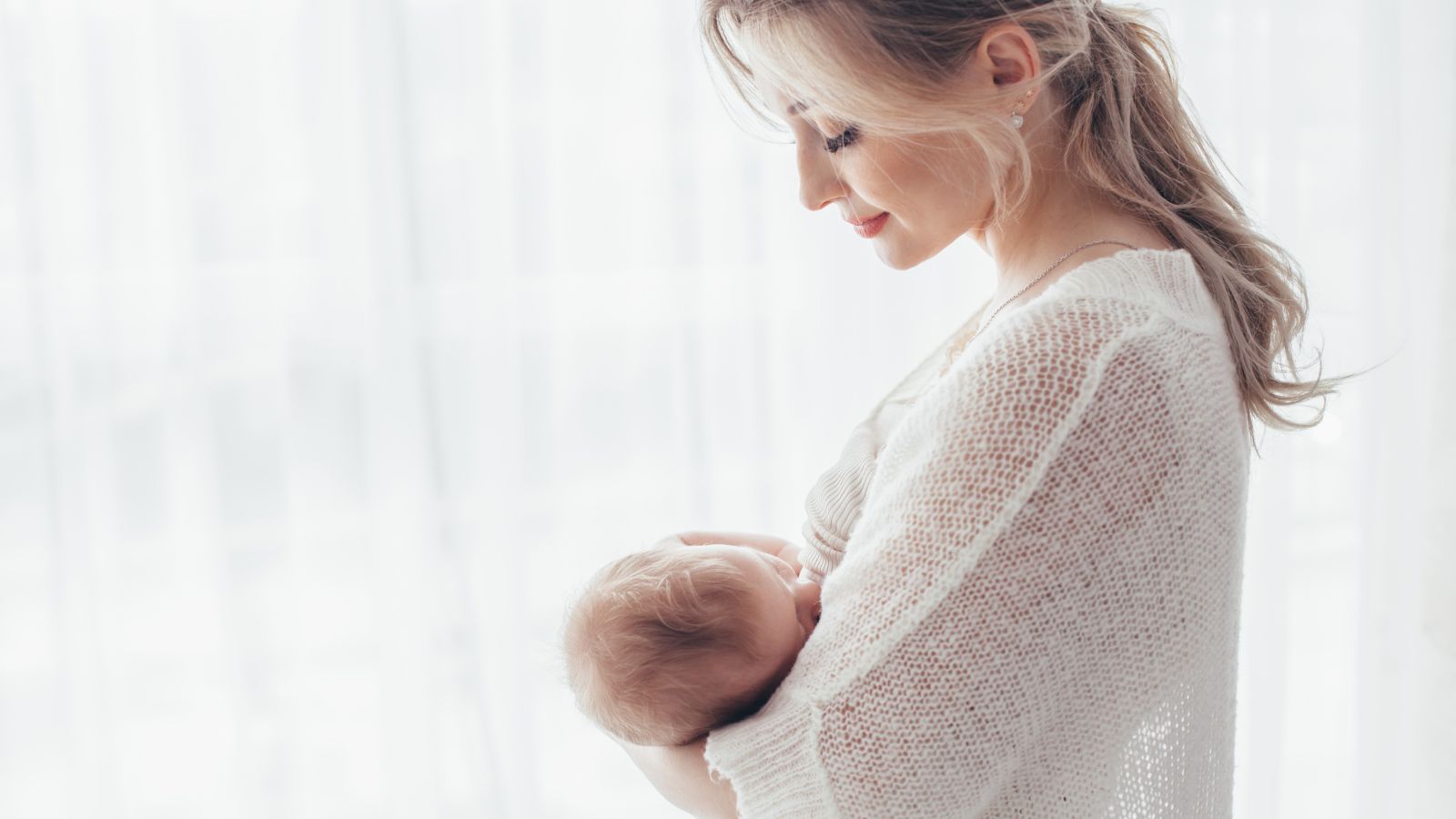 Sữa mẹ có thể thiếu chất khi người mẹ không bổ sung đủ dinh dưỡng