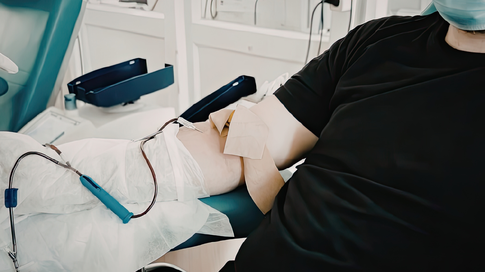 Suy thận có thể tiến triển âm thầm trước khi triệu chứng rõ ràng