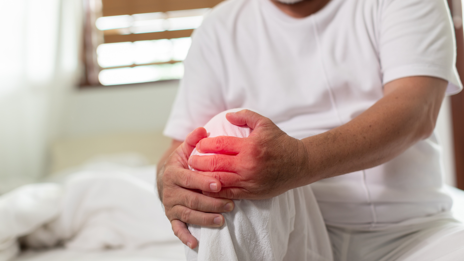 Nếu xuất hiện các dấu hiệu kéo dài hoặc nghi ngờ chấn thương cần thăm khám sớm