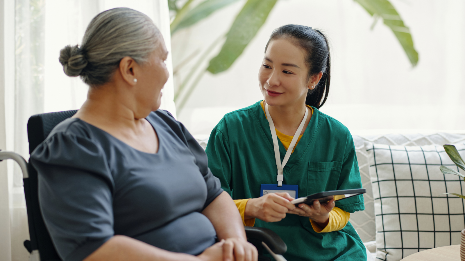 Liệu pháp ngôn ngữ giúp người bệnh cải thiện khả năng nói và hiểu sau tai biến