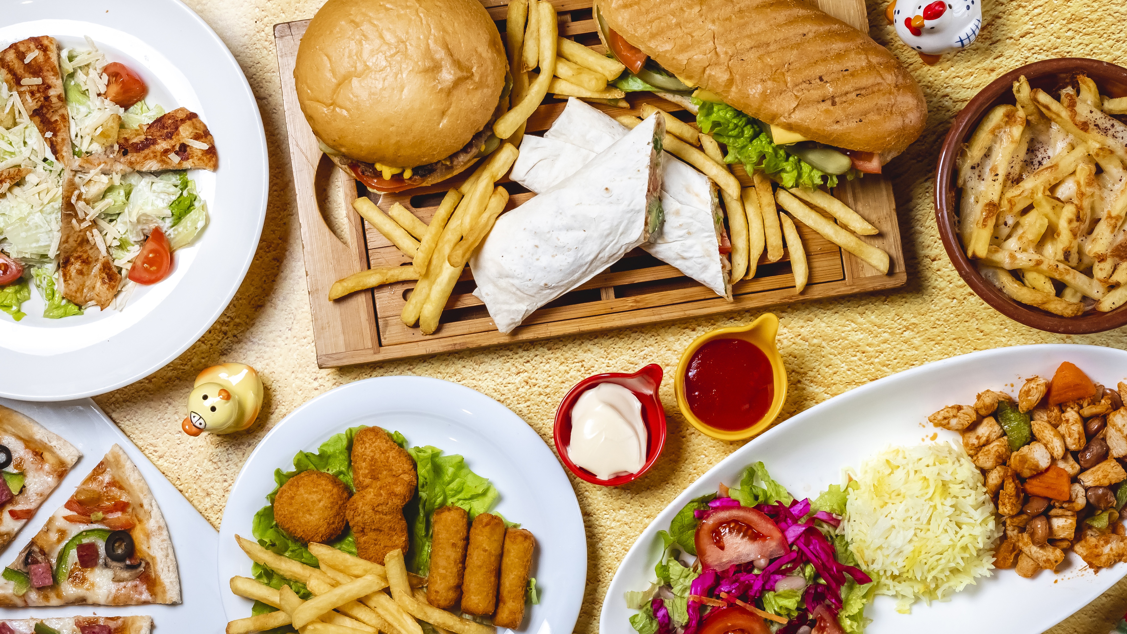 Đồ ăn chiên rán, cay nóng ảnh hưởng tới hệ tiêu hoá