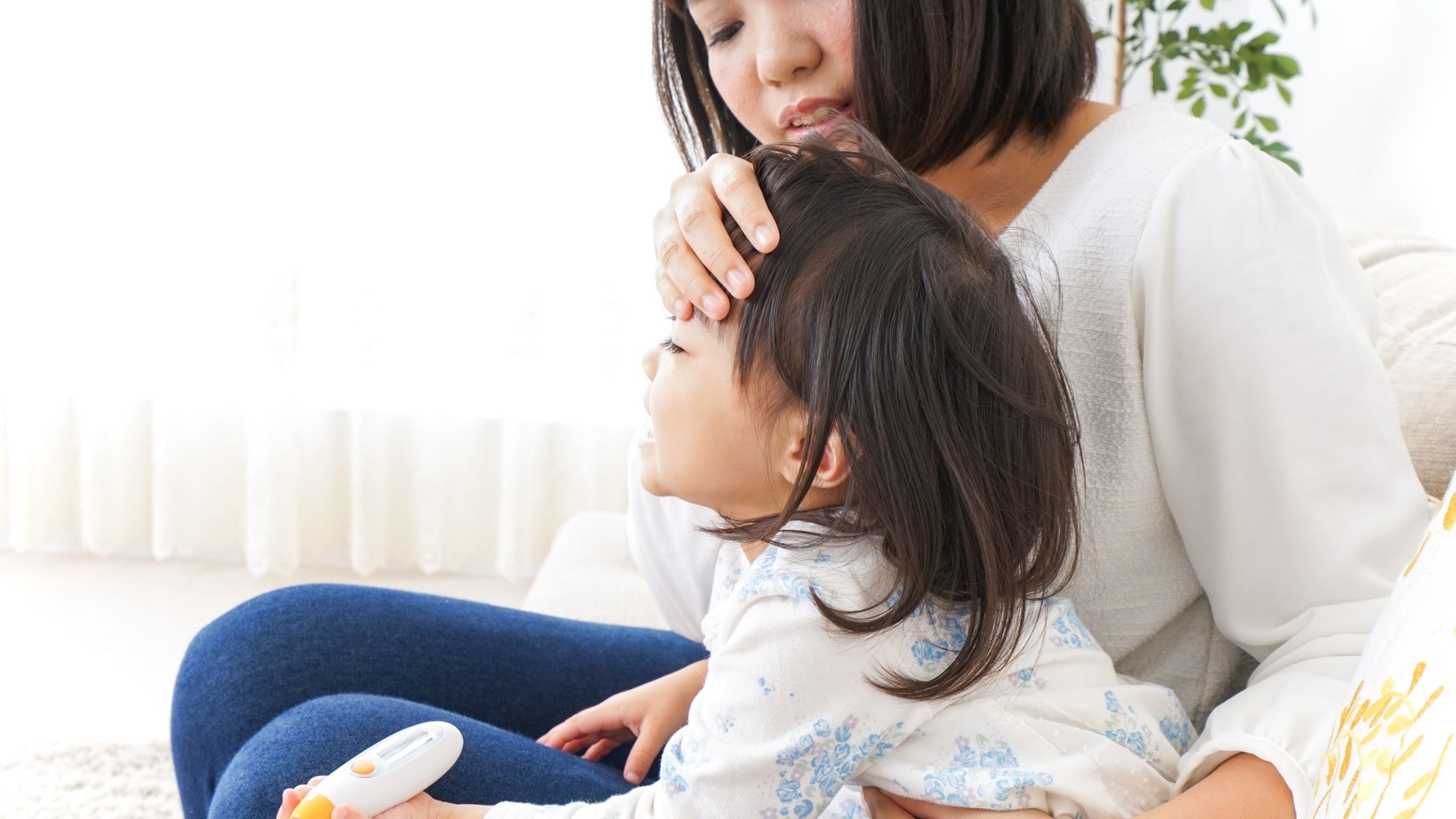 Sốt nhẹ là triệu chứng phản ánh hệ miễn dịch đang đáp ứng với vắc xin