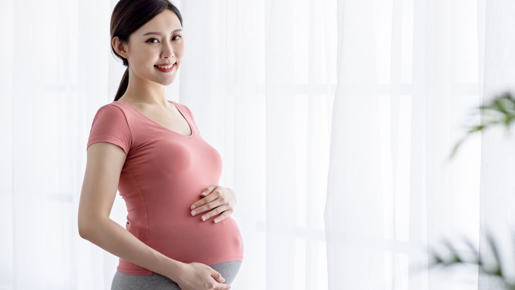Không tiêm vắc xin Qdenga cho phụ nữ mang thai và phụ nữ đang cho con bú