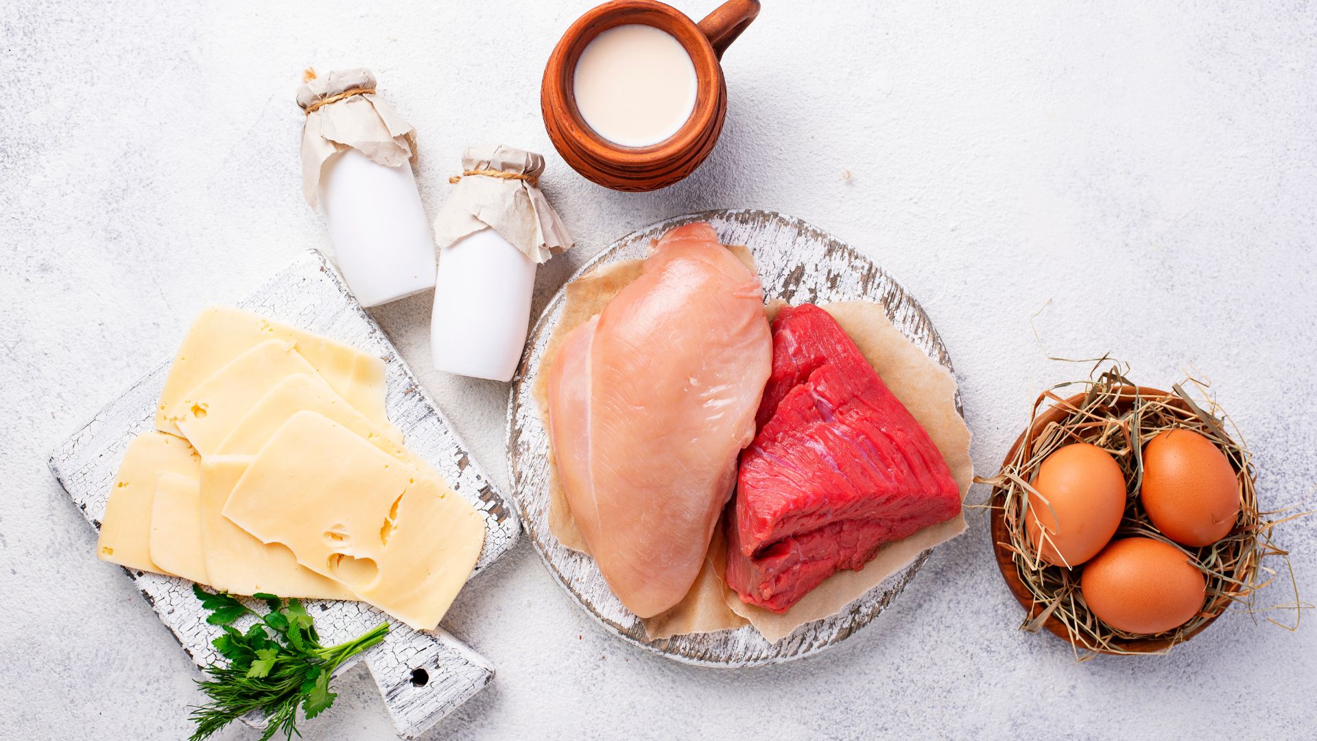 Trẻ em và thanh thiếu niên cần được cung cấp đa dạng thực phẩm giàu protein