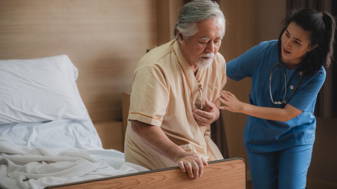 Đột quỵ tim là một trường hợp khẩn cấp mà mỗi phút đều có giá trịĐột quỵ tim là một trường hợp khẩn cấp mà mỗi phút đều có giá trị