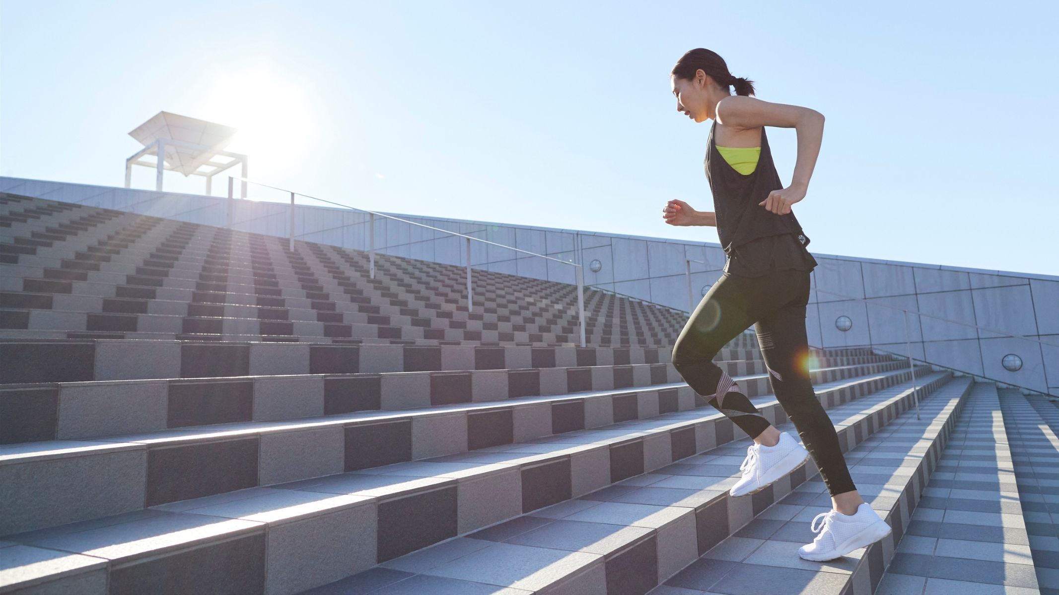 Khởi động kỹ trước khi tập giúp dây chằng linh hoạt hơn, giảm nguy cơ chấn thương