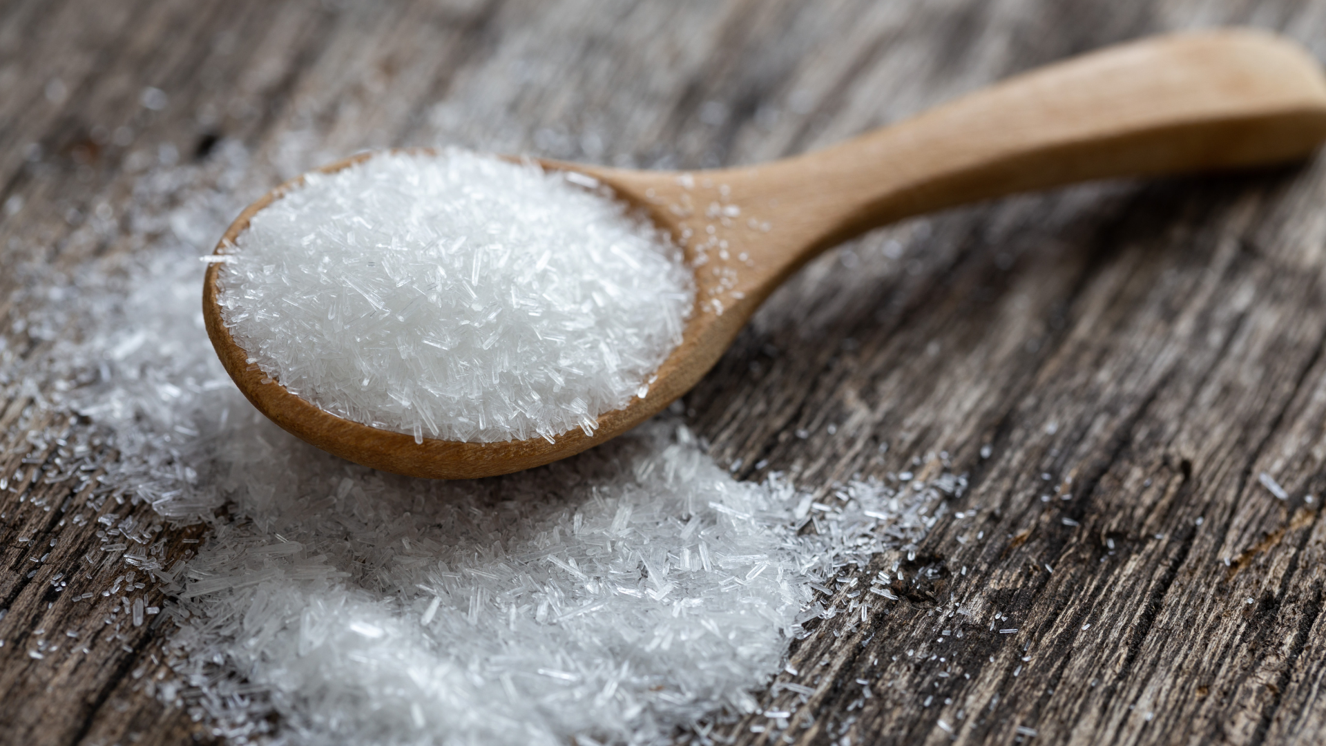 Không nêm muối, đường, bột ngọt, nước mắm cho bé dưới 1 tuổi