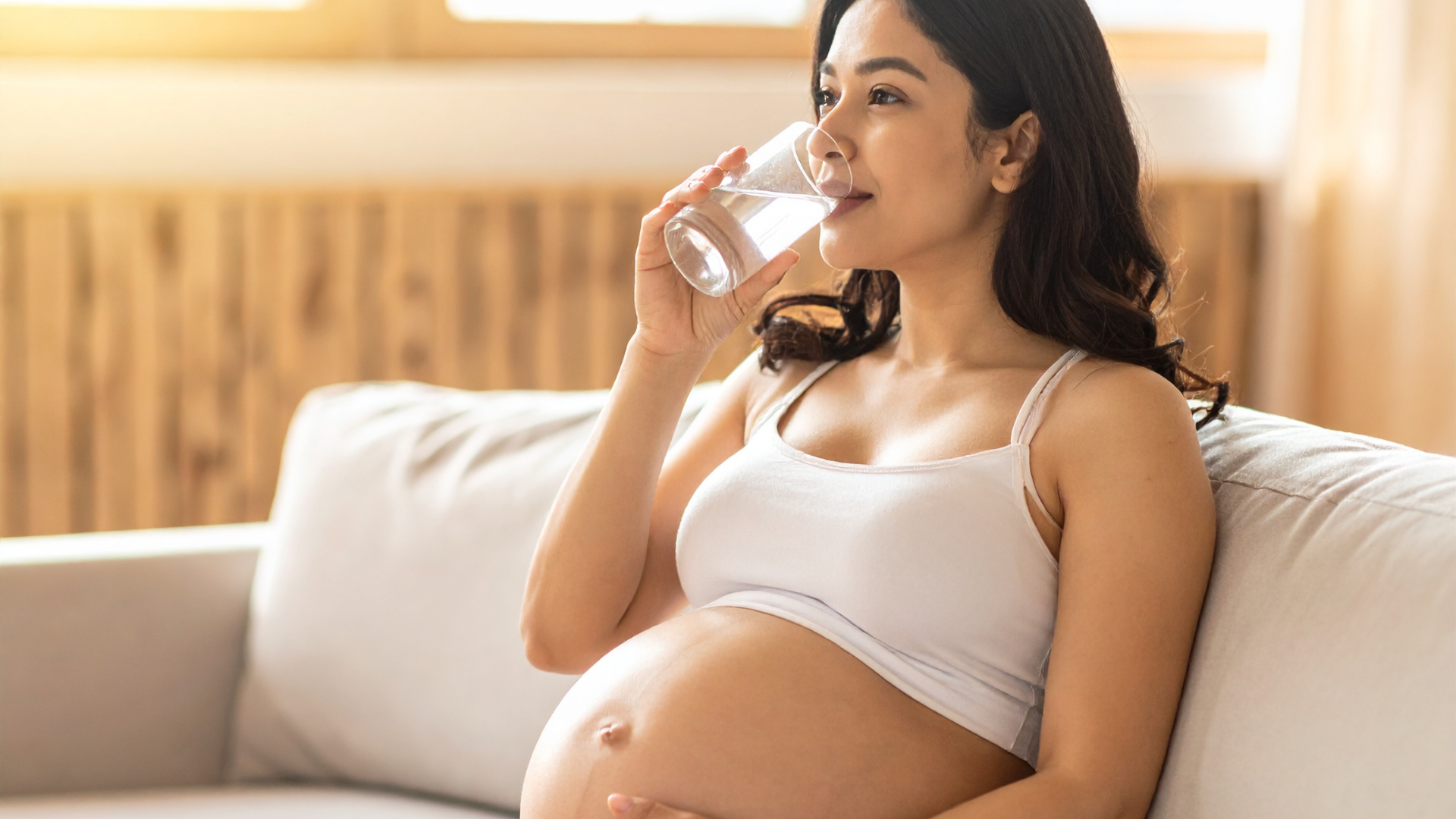 Tại sao uống nhiều nước mà vẫn ít ối​ là một thắc mắc rất thường gặp