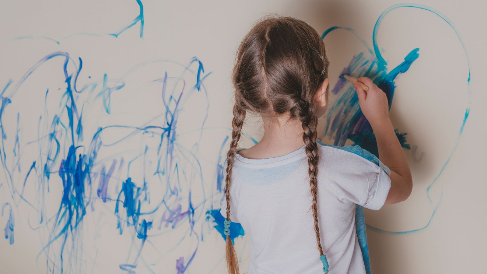 Trẻ tự kỷ lớn lên sẽ như thế nào? Việc làm và tương lai nghề nghiệp