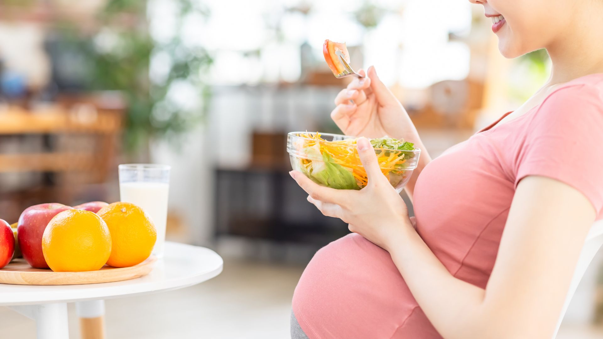 Chế độ ăn cân bằng giúp ổn định chỉ số đường huyết thai kỳ sau ăn 2 giờ