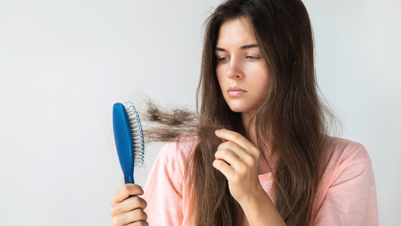 Giải mã nguyên nhân rụng tóc do stress và cách khắc phục 1