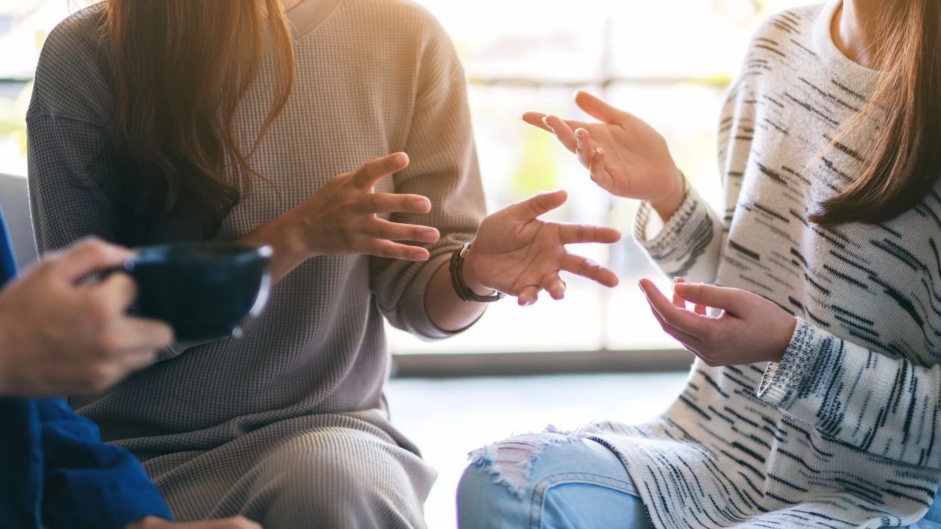 Lao phổi lây qua đường nào? Người bệnh lao phổi có quan hệ được không? 1