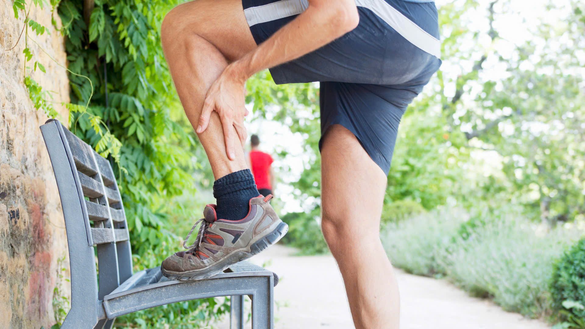 Chăm sóc và vận động hợp lý giúp giảm nguy cơ tổn thương gân Achilles