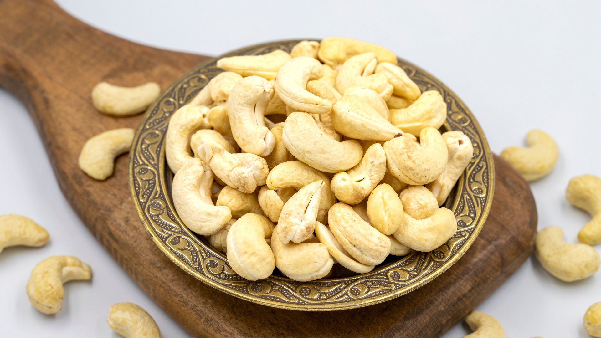 Hạt điều rang không muối là một trong những hình thức chế biến giúp giữ nguyên giá trị dinh dưỡng