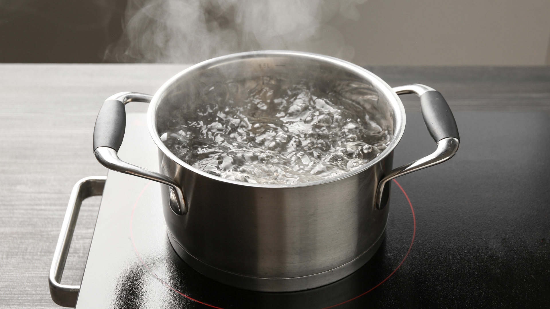 Hạt mít nên được luộc chín kỹ để cơ thể dễ dàng tiêu hóa hơn và tránh gây khó chịu cho hệ tiêu hóa