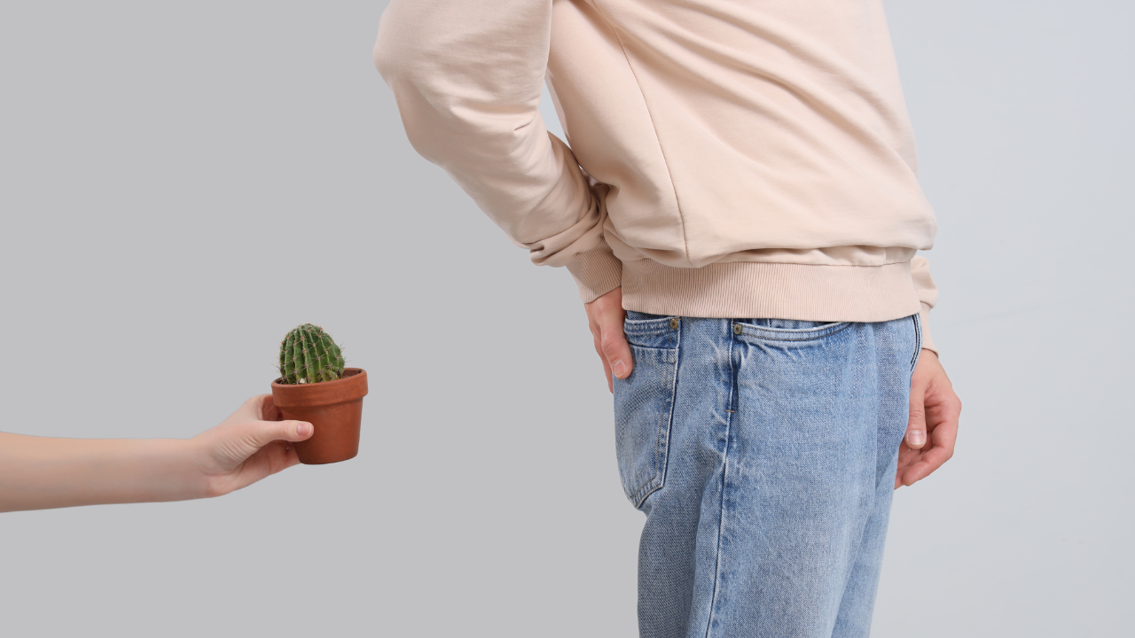 Hậu môn chảy dịch vàng hôi là dấu hiệu bệnh gì?