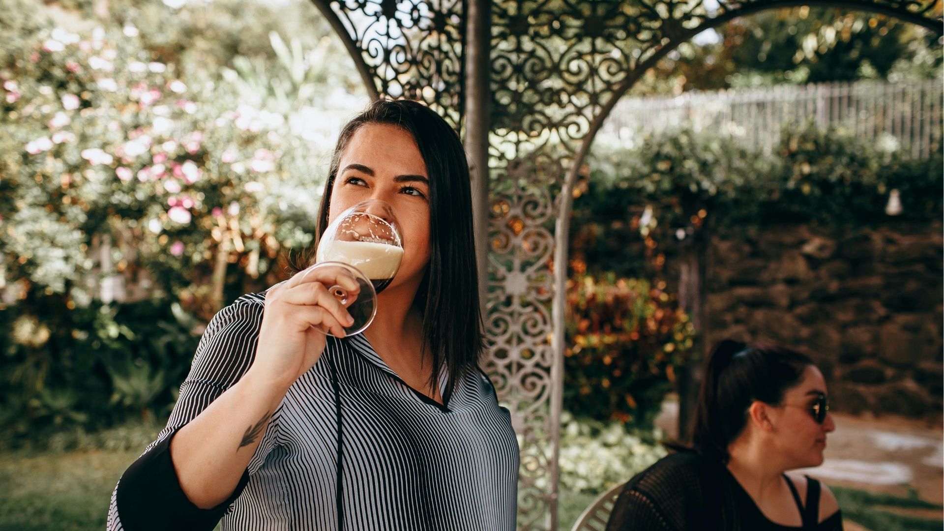 Hạn chế dùng chất kích thích để phòng bệnh đường tiêu hóa